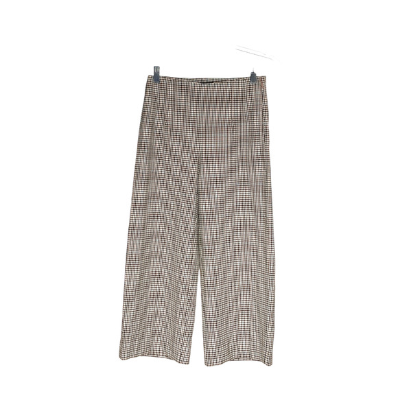 LOFT Other - LOFT Beige Capri Pants, Size 00P